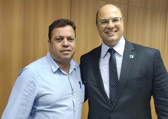 Luciano Batatinha ao lado do governador Wilson Witzel no Rio de Janeiro