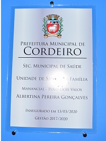 Placa inaugural homenageia uma das mais tradicionais moradoras do bairro