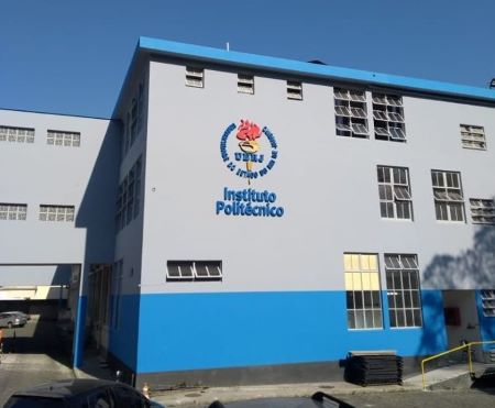 Instituto Politécnico do Rio de Janeiro (IPRJ-UERJ) em Nova Friburgo