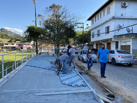 Obras de revitalização no Estádio Francisco Limongi, em Trajano de Moraes