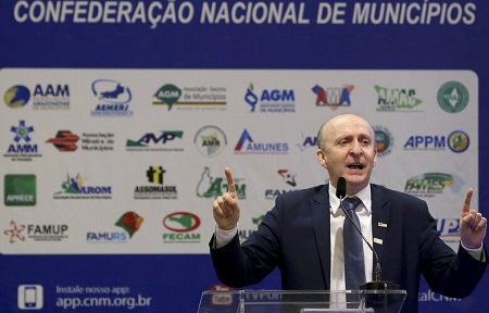 presidente da CNM, Glademir Aroldi