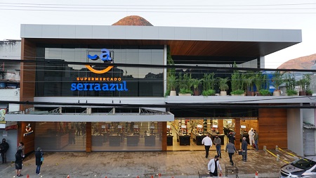 Supermercado Serra Azul, em Olaria