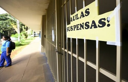 Aulas presenciais retornarão em 16 municípios