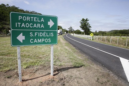 Governador inaugura trecho de rodovia que liga Cambuci a Itaocara