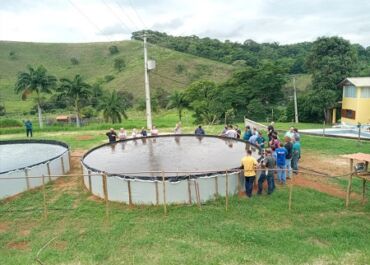 Aciacan apoia projeto de piscicultura para proprietários rurais em Cantagalo