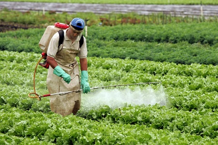 Controle de agrotóxicos do Governo do Estado é destaque no Brasil