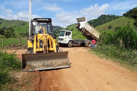 Prefeitura de Cordeiro inicia melhorias na Zona Rural