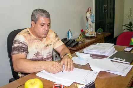 Prefeito de Duas Barras tem alta do hospital após internação por Covid-19