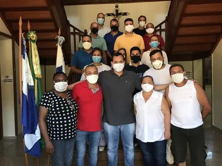 Cinco primeiras pessoas vacinadas, em Trajano de Moraes, foram funcionários que atuam na rede pública de Saúde