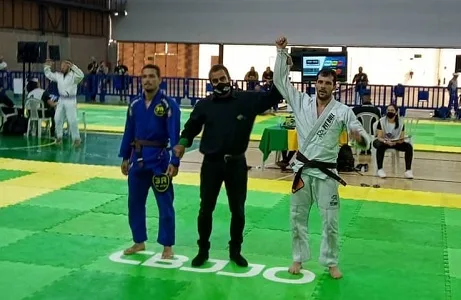 Atleta do “Projeto Cantagalo Jiu Jitsu” vence estadual de Jiu-Jitsu no Rio de Janeiro