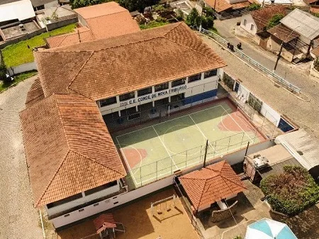 Unidade do Corpo de Bombeiros de Bom Jardim recebe nova ambulância