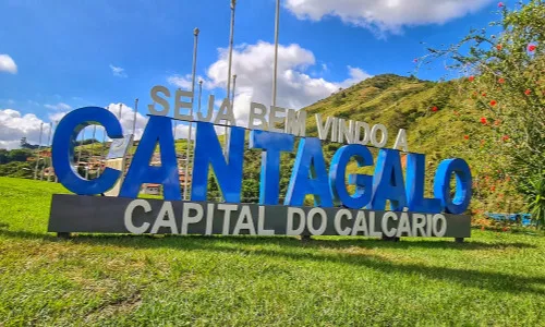 Prefeitura de Cantagalo instala letreiro oficial “Capital do Calcário”