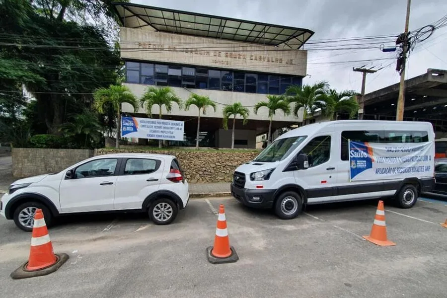 Prefeitura de Cantagalo adquire dois veículos para atender a saúde