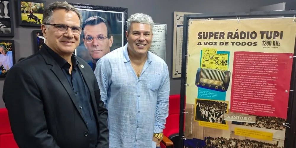 Está aberta a exposição sobre a história do rádio em Duas Barras