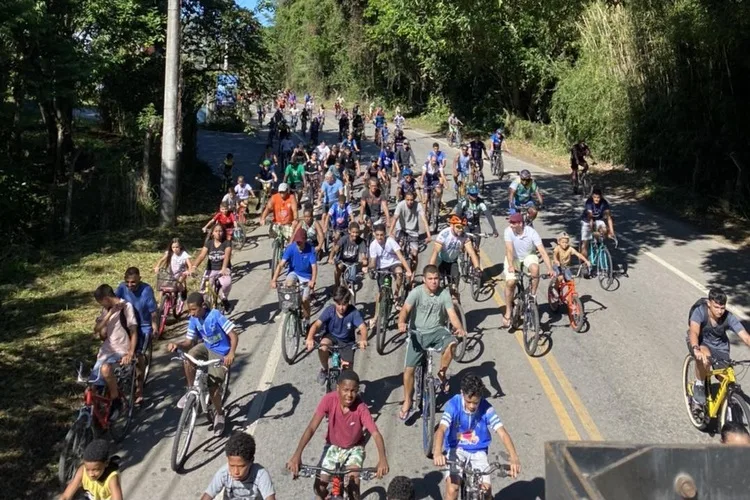 Passeata de Bicicletas em Comemoração ao Dia do Trabalhador é sucesso em Cantagalo