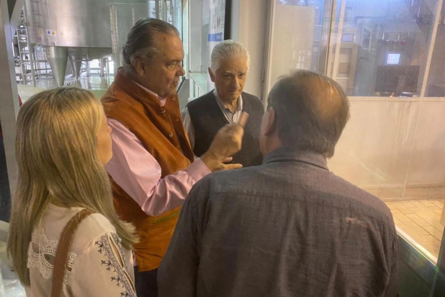 Visita de dirigentes da FIRJAN pode fortalecer parcerias industriais em Macuco