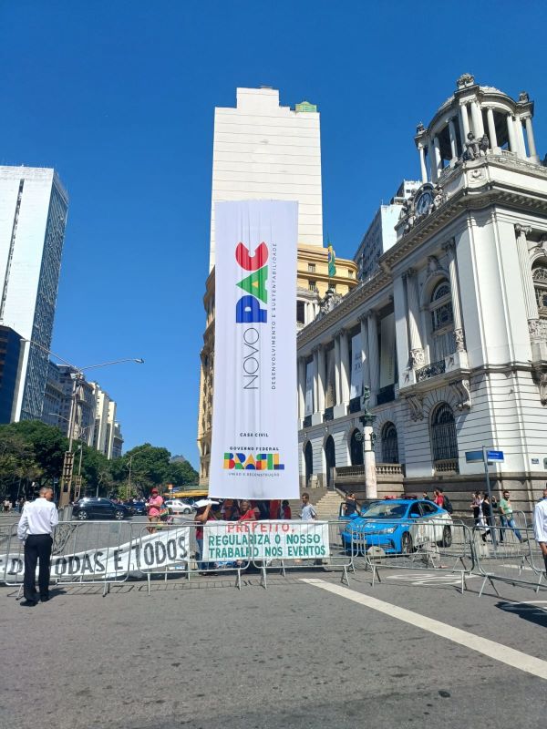Prefeito de Carmo participa do lançamento do Programa do Governo Federal, Novo PAC