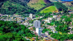 O centro da cidade de Cordeiro em 2023 (Acervo da Prefeitura).