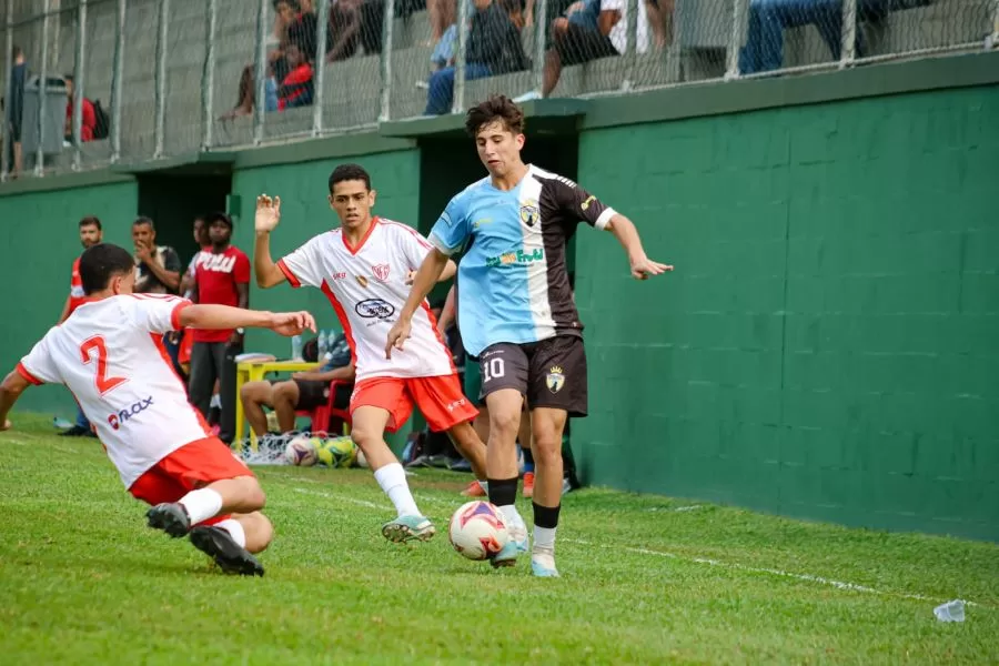 Friburgo Sporting empata com Valonense por 2 a 2 na estreia da Noroeste Sub-17