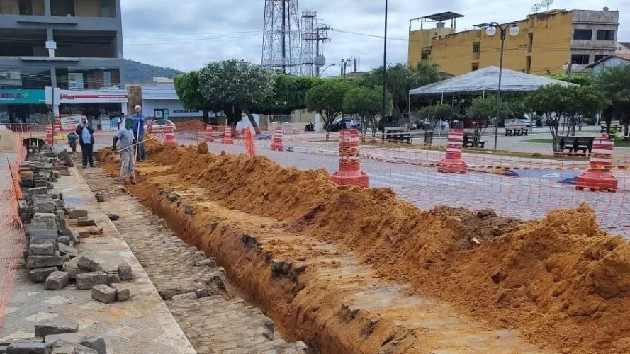 Concessionária garante que realiza obra de adutora para beneficiar mais de 4 mil famílias em Carmo