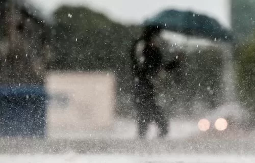 Chuva no Plano Piloto em Brasília. Foto: Marcello Casal Jr/Agência Brasil