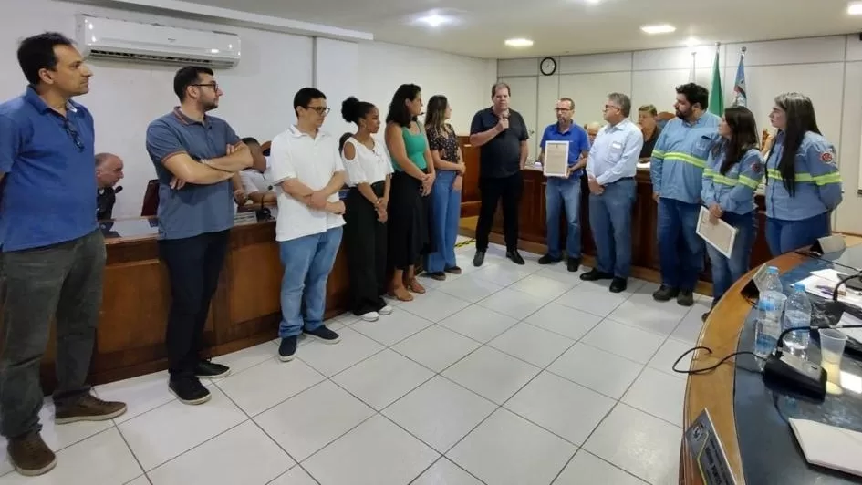 Fábrica ‘Cimento Nacional’ e Asilo da Velhice Visconde de Pinheiro recebem homenagem da Câmara de Cantagalo