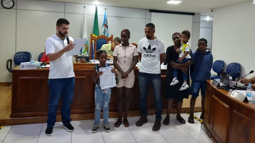 Jovem atleta de jiu-jitsu recebe moção da Câmara de Cantagalo