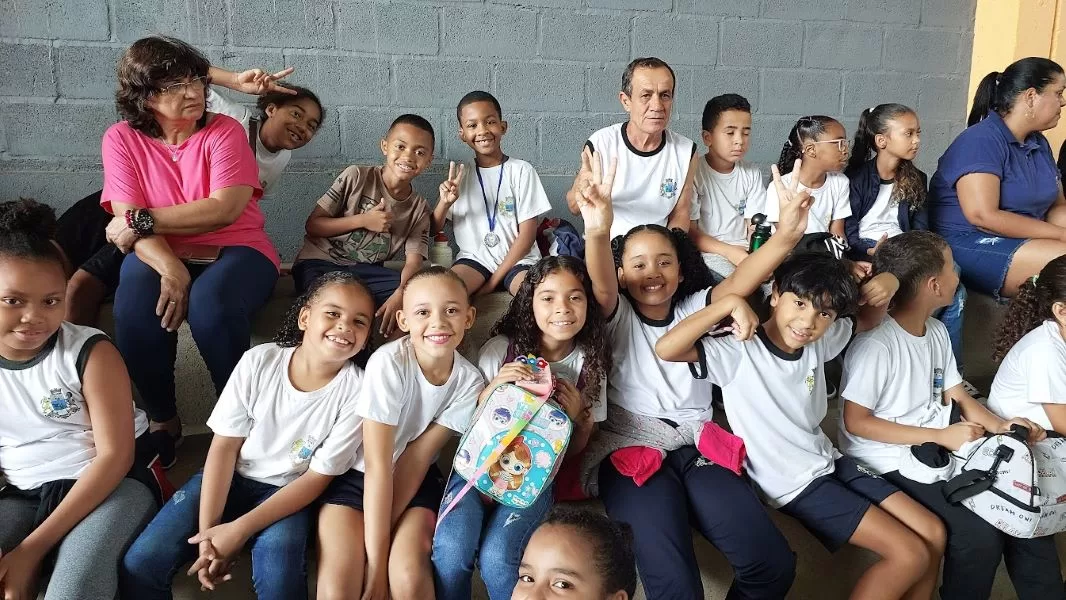 Olimpíadas Estudantis exaltam a união entre esporte e educação em Macuco