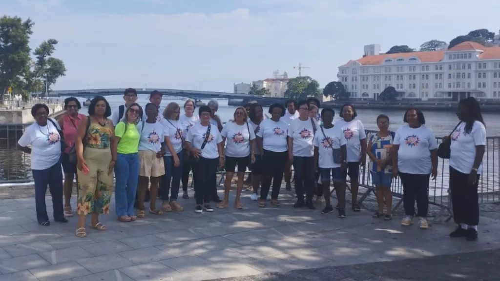 Terceira Idade de Macuco tem passeio cultural no Museu do Amanhã