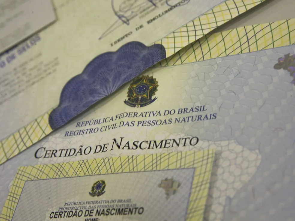 Certidão de Nascimento