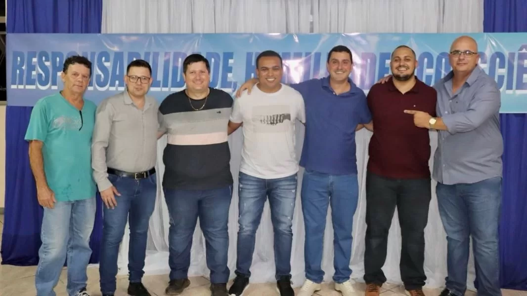 Pré-candidato a prefeito de Bom Jardim, Marlon Jardim realiza reunião com grande público no município