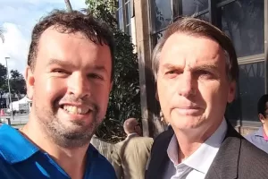 Isaque Demani e Bolsonaro
