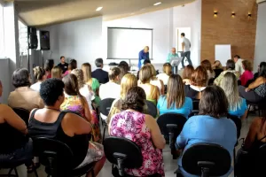 Associação Comercial de Cantagalo realiza comemoração no Dia Internacional das Mulheres