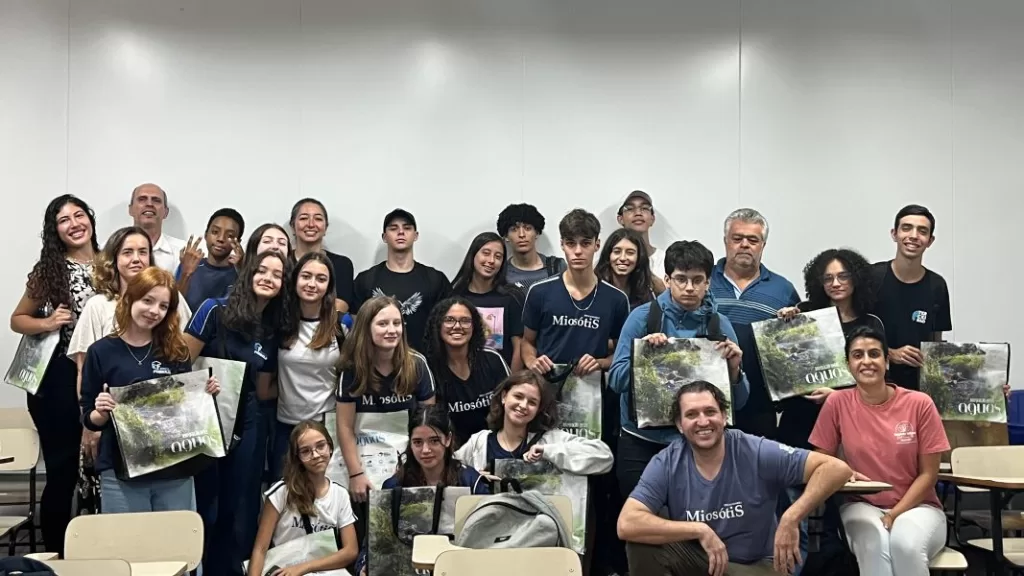Escolas de Nova Friburgo recebem Projeto de Educação Ambiental em parceira com Comitê Rio Dois Rios