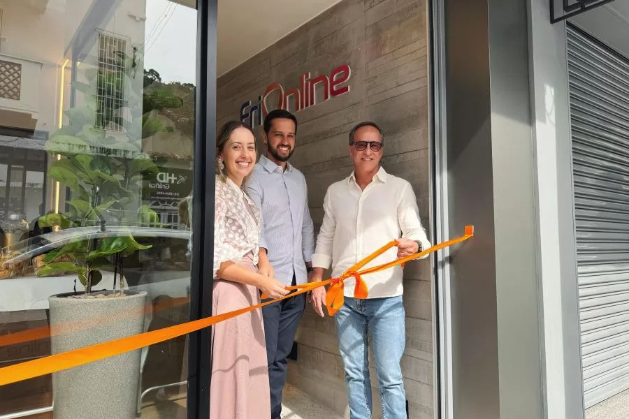 Frionline inaugura loja em Bom Jardim