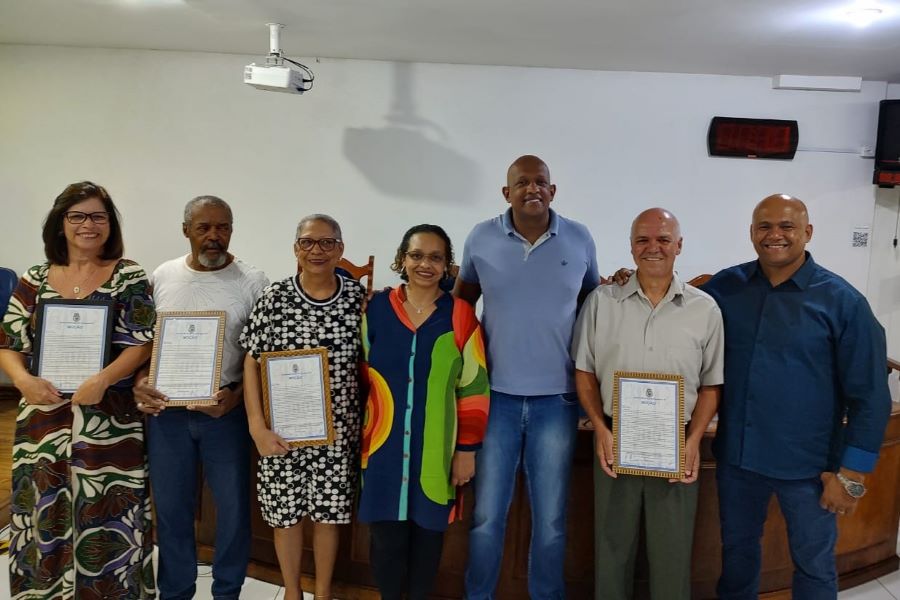 Servidores aposentados do Fórum de Cantagalo recebem homenagem na Câmara