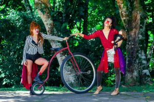 “Palhaças a Caminho” se apresenta gratuitamente em Nova Friburgo e região