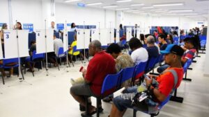 Detran faz mutirão especial para serviços de habilitação. Foto: Márcio Leandro/Detran.RJ