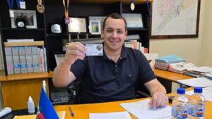 Prefeito Rodrigo Viana anuncia aumento de mais de 33% no cartão alimentação do servidor público municipal