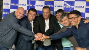 Professor Bebeto lança pré-candidatura reunindo apoio de três deputados em Duas Barras