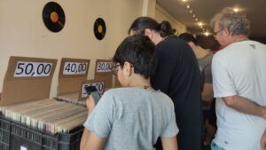 Encontro de Vinil em Nova Friburgo terá sua 9ª edição no Dia Mundial do Rock, 13 de julho
