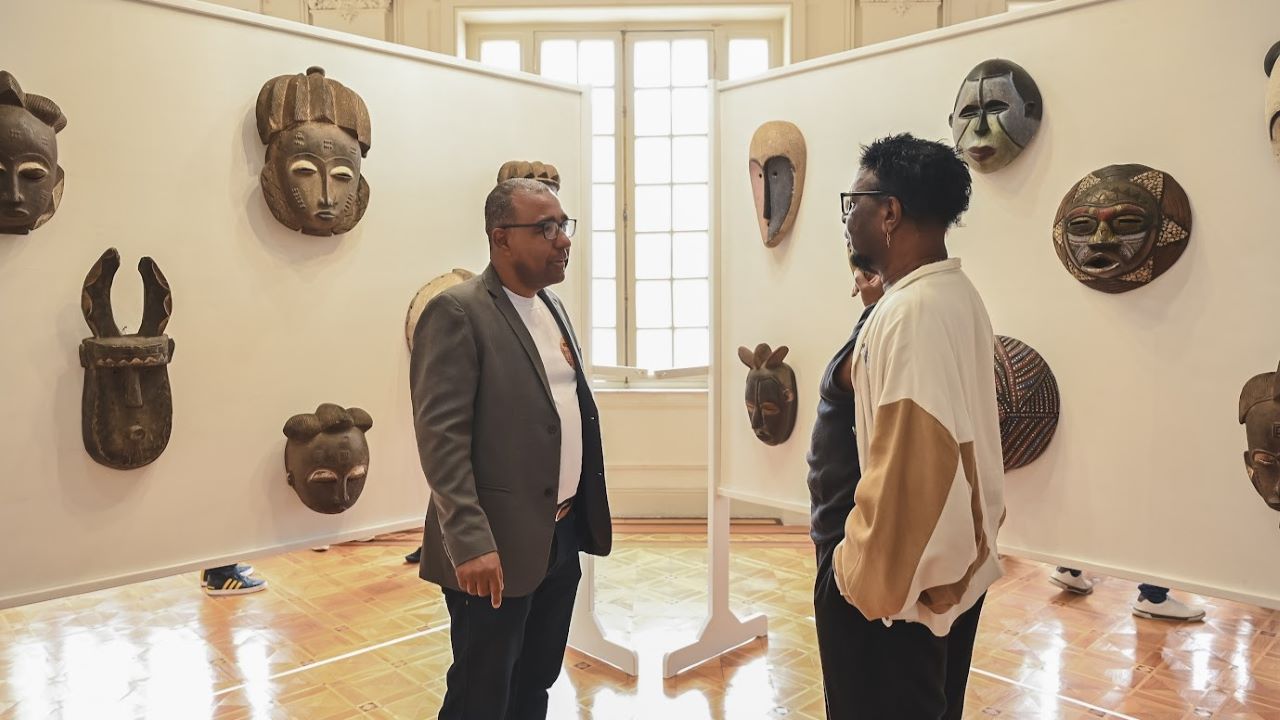 Palácio Tiradentes inaugura exposição “Arte Tribal Africana” com itens raros