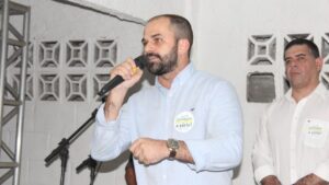 Paulo Vinicius e Flávio Rangel lançam pré-candidatura em Cantagalo