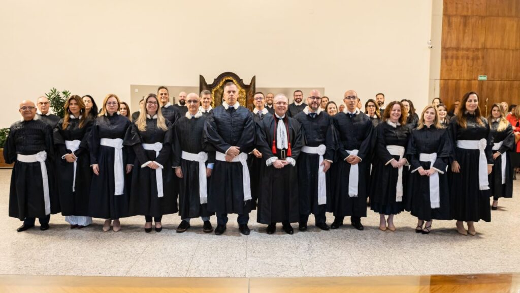 Tribunal dá posse a 38 juízes removidos por antiguidade ou merecimento