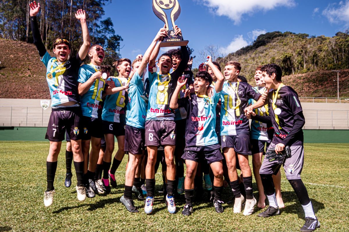 Friburgo Sporting é campeão da Copa Friburgo Sub-15