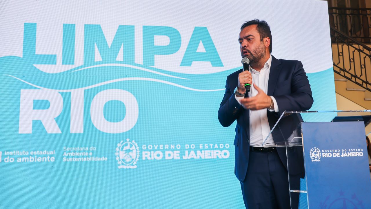 Governo do Estado lança o programa Limpa Rio Margens