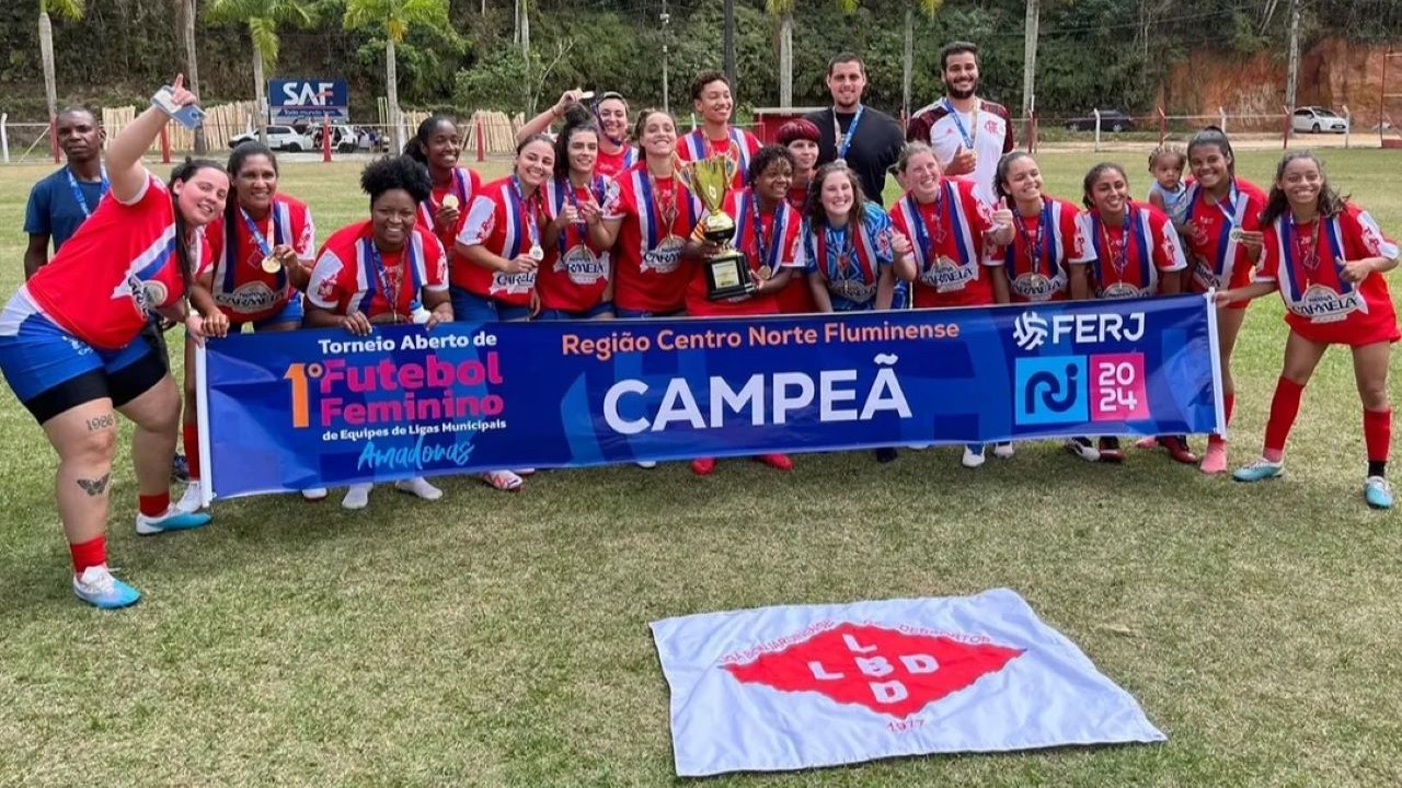 Bom Jardim conquista troféu do Torneio Aberto de Futebol Feminino da Região Centro Norte Fluminense