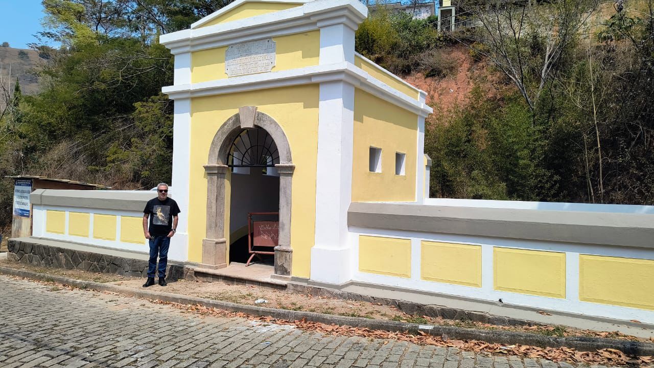 Prefeitura de Cantagalo entrega mais quatro obras