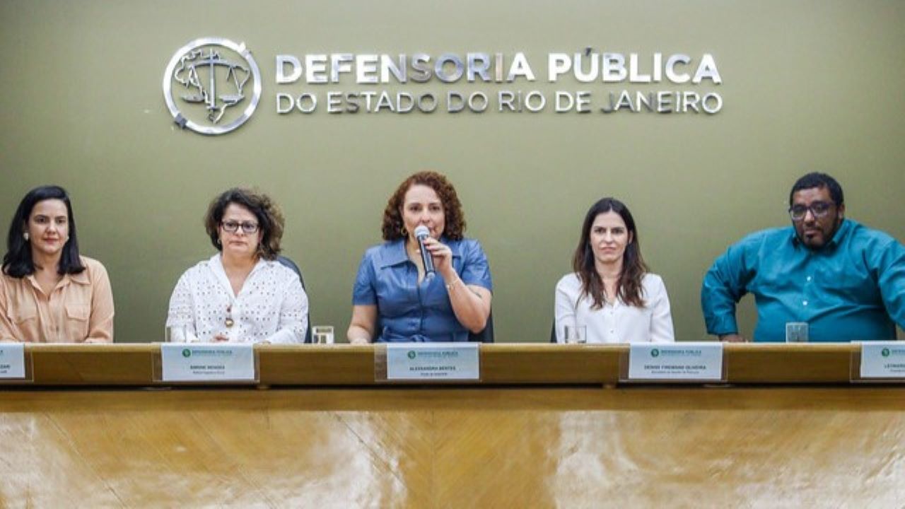 Defensoria Pública dá posse a mais servidores