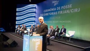 Luiz Césio Caetano assume presidência da Federação da Industria
